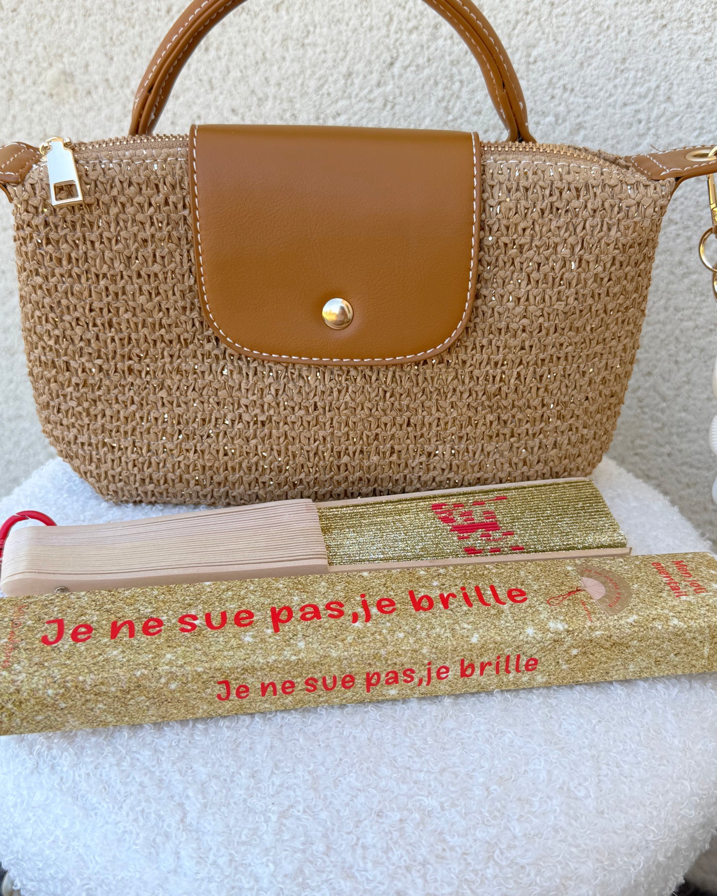Éventail "Je ne sue pas, je brille"