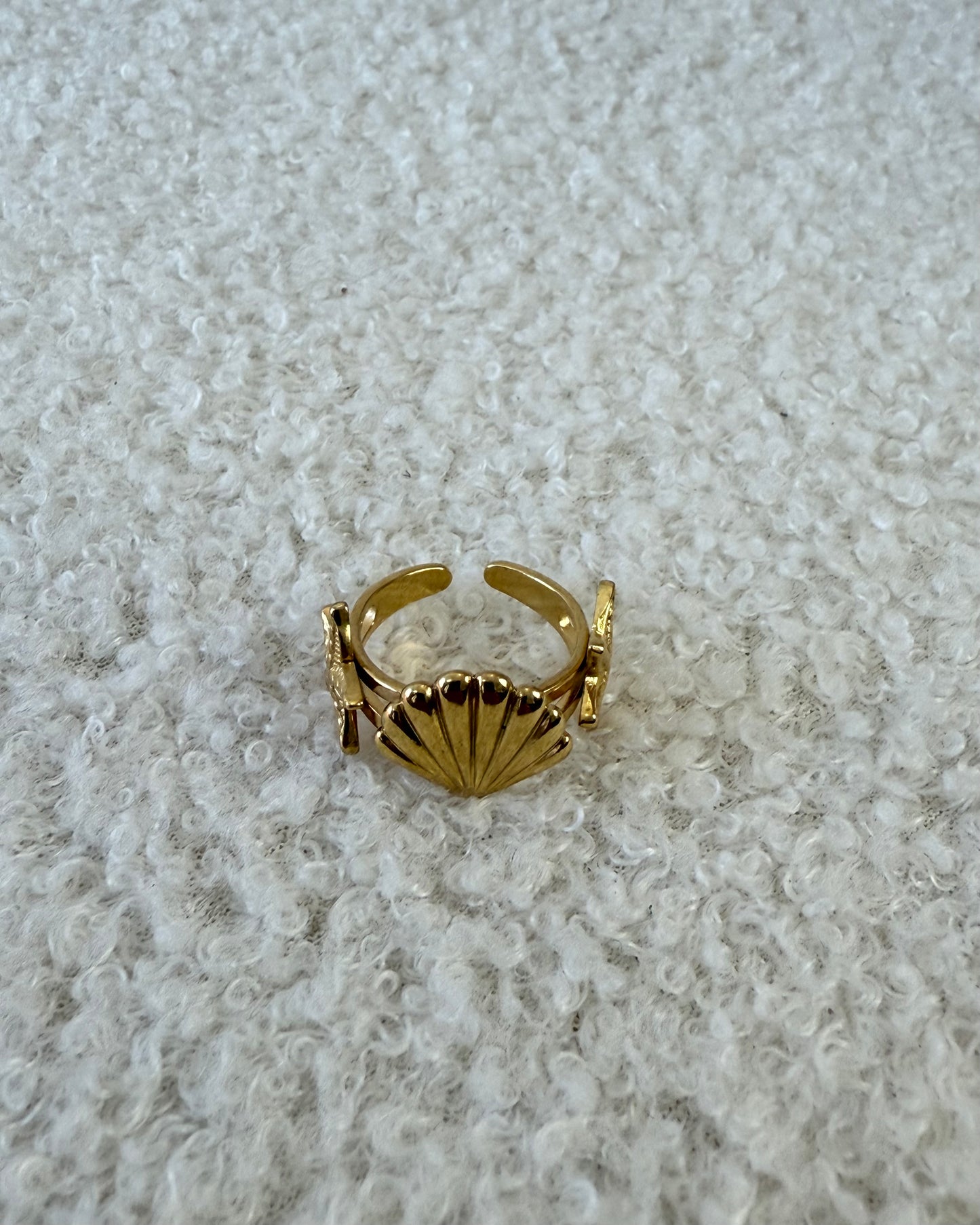 Bague coquillages