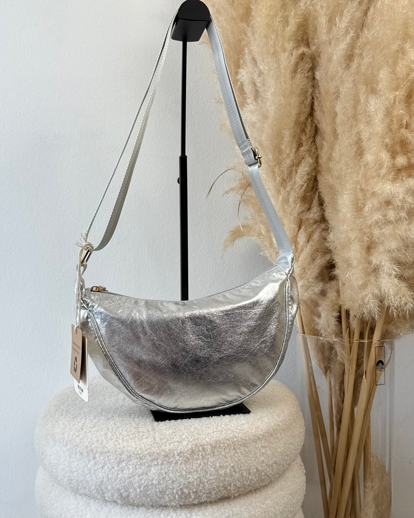 Sac à main argenté