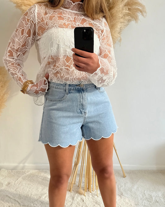 Short Flora