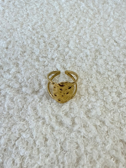 Bague martelée
