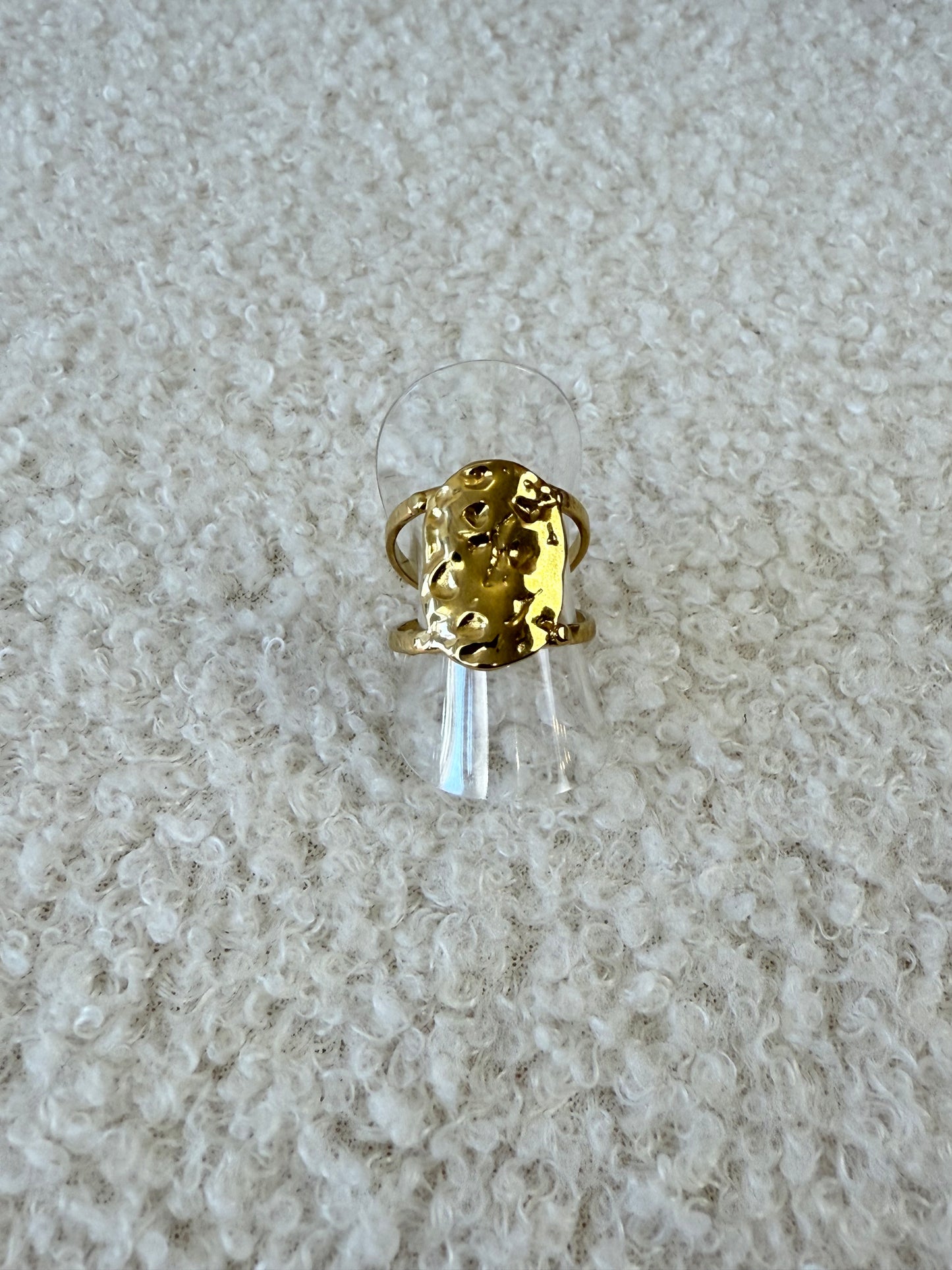 Bague martelée