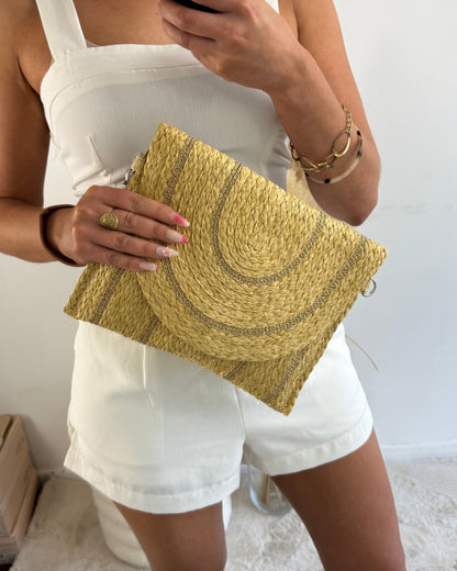 Sac à main ou pochette paille